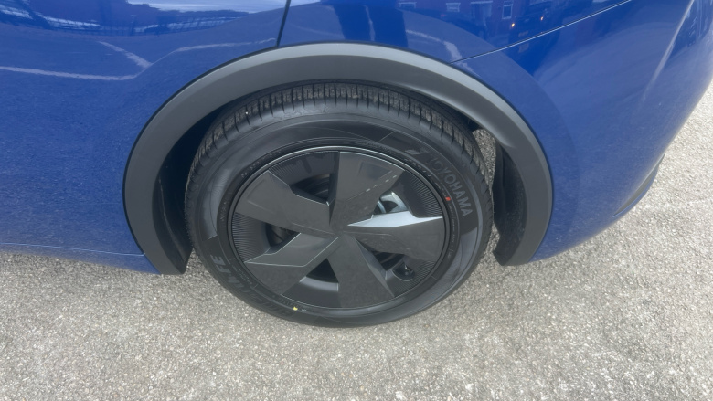 Toyota Prius 2.0 PHEV Design 5dr CVT Hatchback